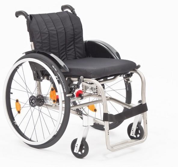 Легкое или опциональное складное кресло-коляска?